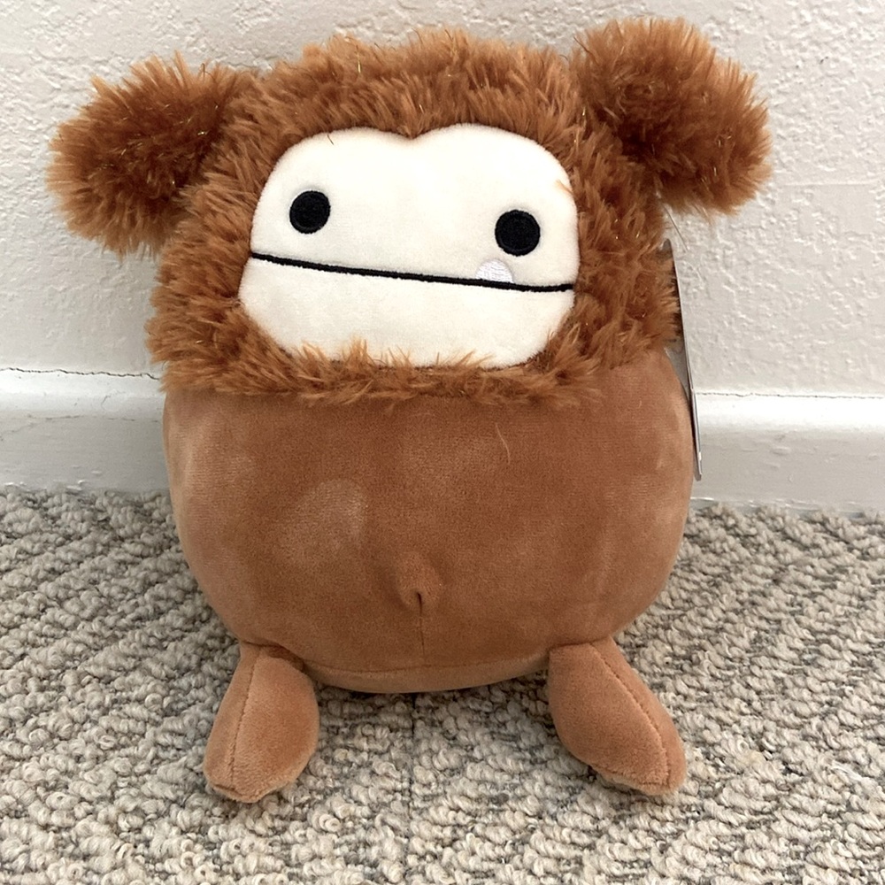 Benny the Bigfoot Squishmallow UWT 7.5 Inches